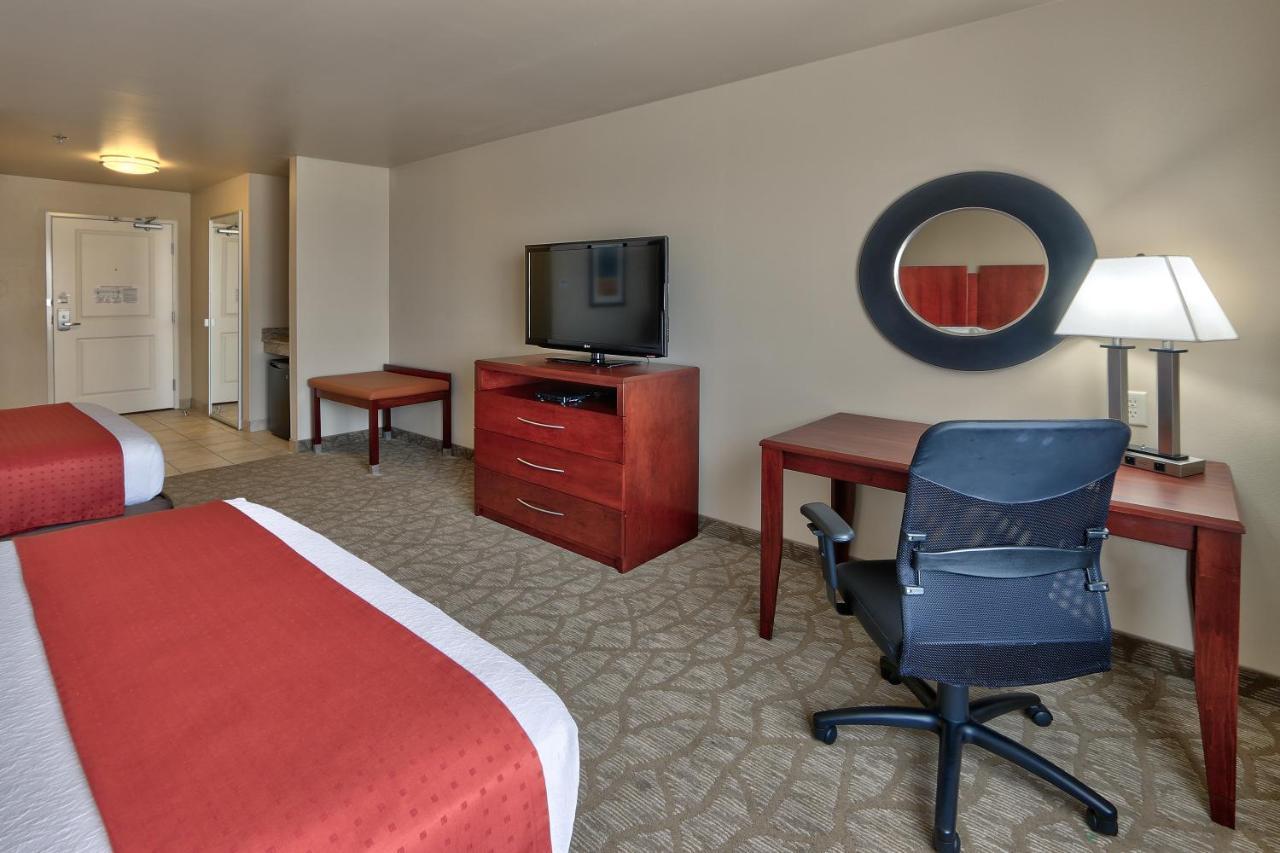 Holiday Inn Roswell By Ihg Pokój zdjęcie