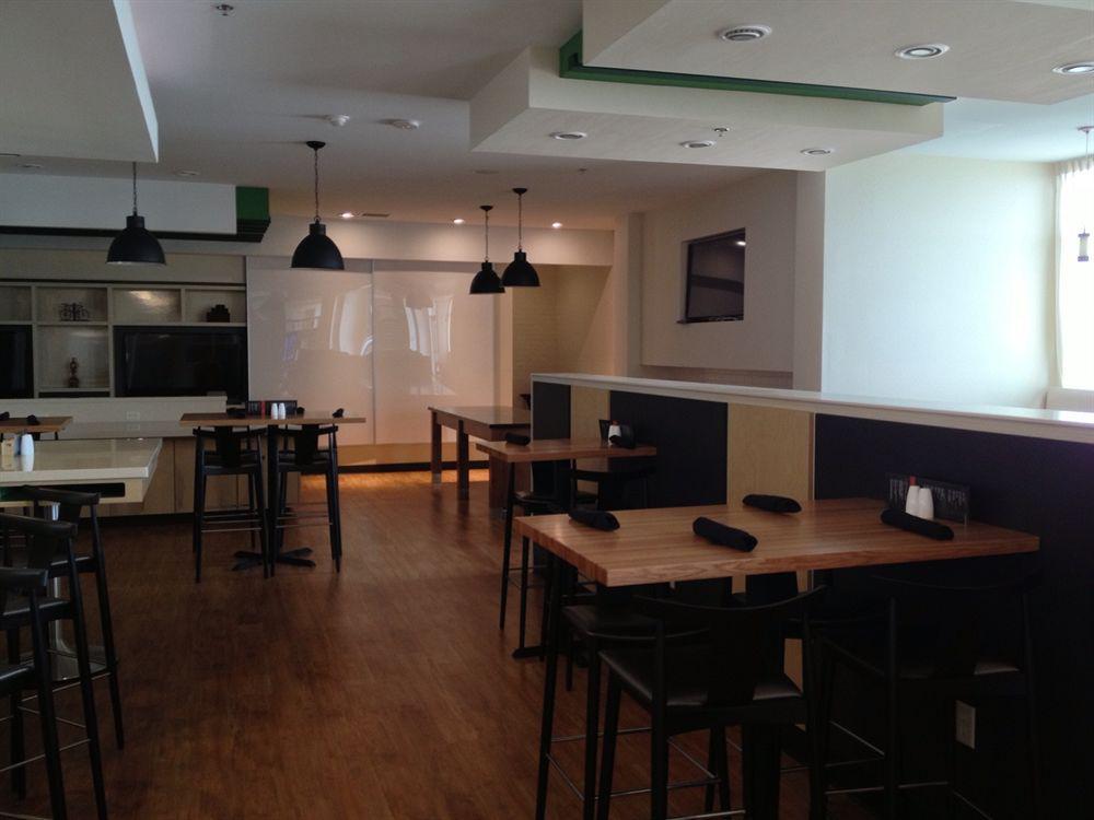 Holiday Inn Roswell By Ihg Zewnętrze zdjęcie